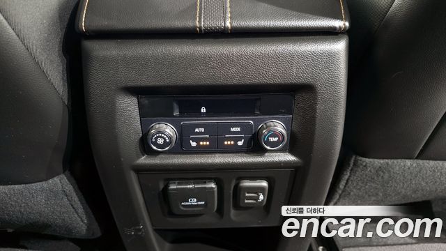 Chevrolet Traverse 3.6 AWD Redline 2020 — фото 23