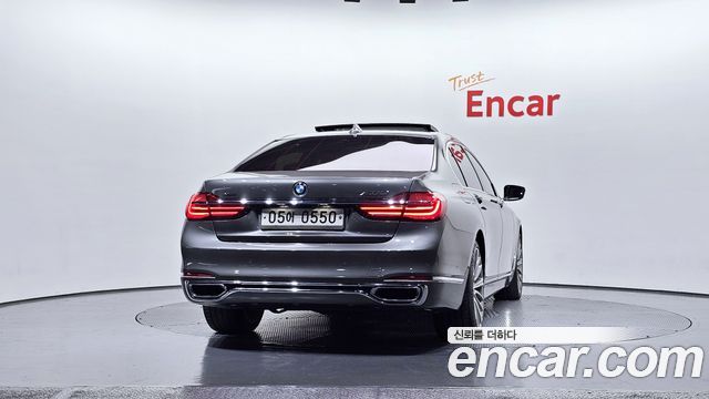 BMW 7 Series (G11) 750Li xDrive 2016 — фото 4