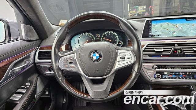 BMW 7 Series (G11) 750Li xDrive 2016 — фото 14