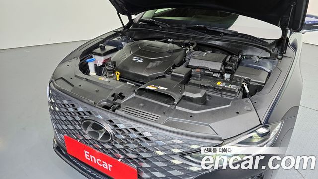 Hyundai Grandeur (IG) 3.3 Premium 2022 — фото 6