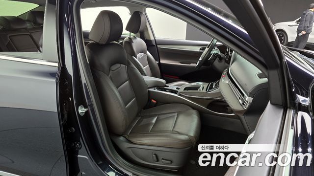 Hyundai Grandeur (IG) 3.3 Premium 2022 — фото 12