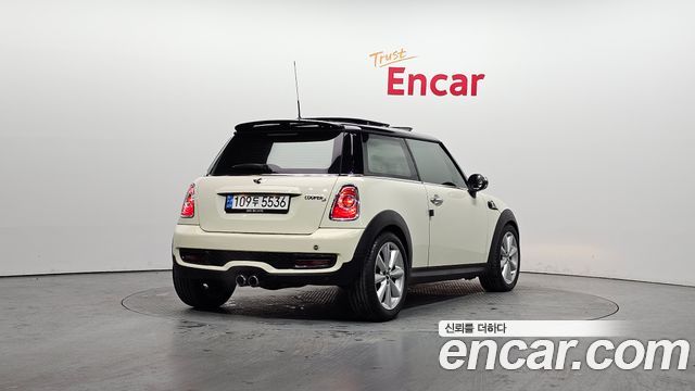 MINI Cooper S Standard Second Generation 2013 — фото 2