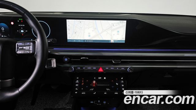 Hyundai Grandeur (GN7) 2,5 Gasoline 2WD Premium 2023 — фото 14