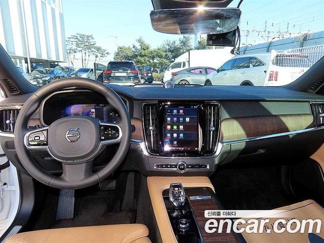 Volvo S90 B5 Ultimate Bright 2024 — фото 7