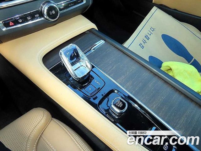 Volvo S90 B5 Ultimate Bright 2024 — фото 10