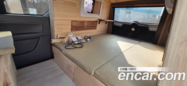 Hyundai Grand Starex Camping car 2021 — фото 20