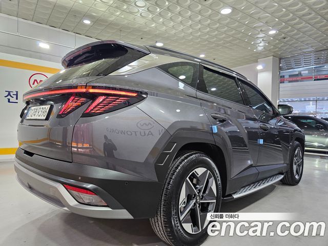 Hyundai Tucson Hybrid (NX4) HEV 1.6 2WD Inspiration 2025 — фото 4