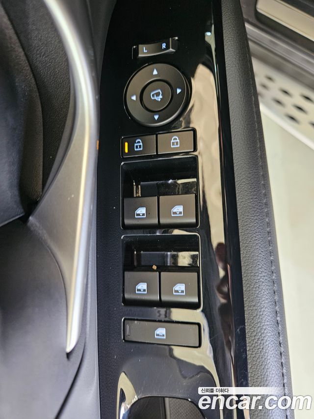 Hyundai Tucson Hybrid (NX4) HEV 1.6 2WD Inspiration 2025 — фото 18