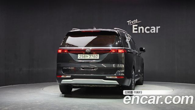 Kia Carnival (IV) Diesel 9-Seater Prestige 2021 — фото 4