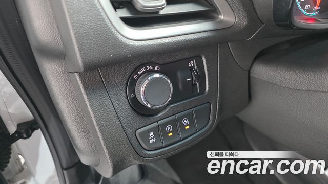 Chevrolet Spark LT 2019 — фото 13