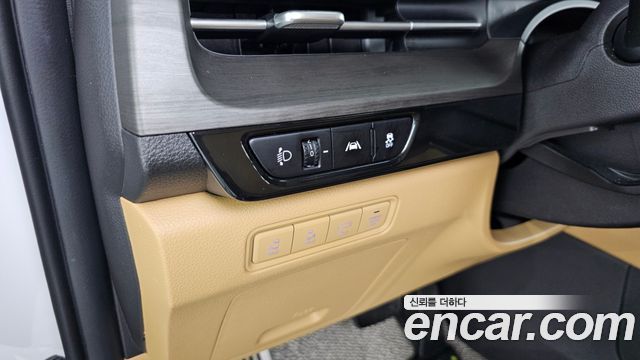 Kia Carnival (IV) Diesel 9-Seater Prestige 2023 — фото 18