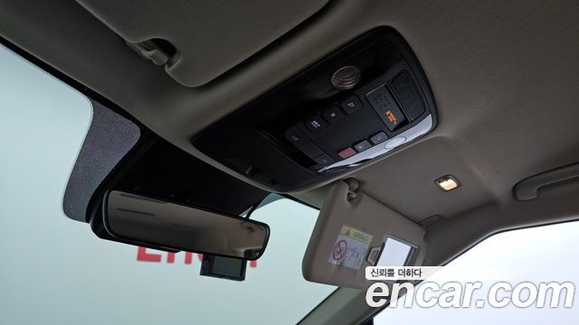 Kia Carnival (IV) Diesel 9-Seater Prestige 2023 — фото 19