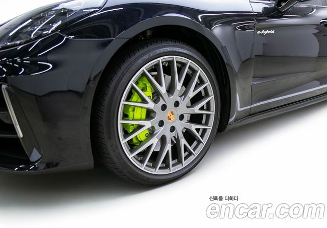 Porsche Panamera (976) 2.9 AWD E-Hybrid 2025 — фото 9