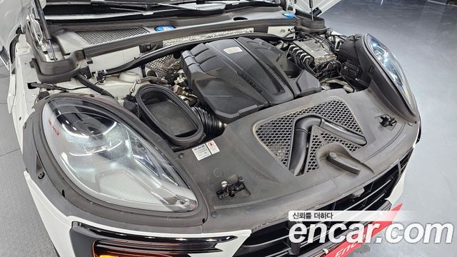 Porsche Macan 2.9 GTS 95B 2021 — фото 6
