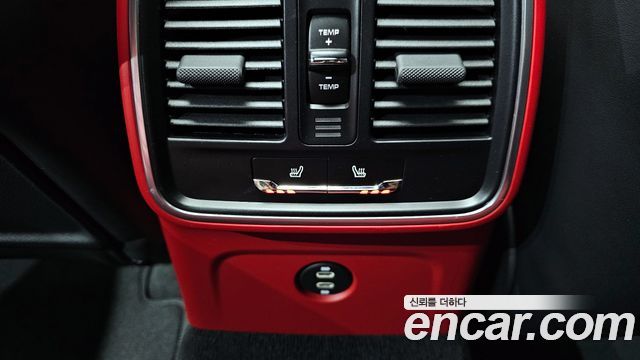 Porsche Macan 2.9 GTS 95B 2021 — фото 18