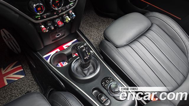 MINI Cooper S Countryman ALL4 Highland Edition 2nd Gen 2024 — фото 9