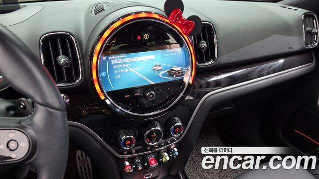 MINI Cooper S Countryman ALL4 Highland Edition 2nd Gen 2024 — фото 14