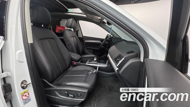Audi Q5 (FY) 40 TDI Quattro Sportback 2021 — фото 10
