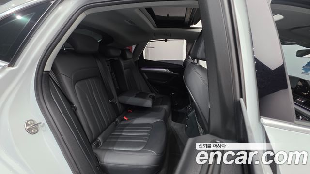 Audi Q5 (FY) 40 TDI Quattro Sportback 2021 — фото 18
