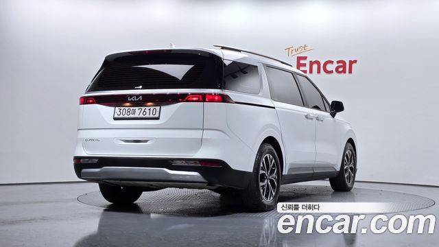 Kia Carnival (IV) Gasoline 9-Seater Prestige 2023 — фото 2