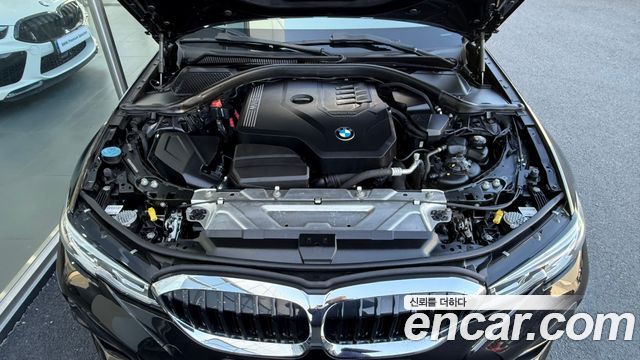 BMW 3 Series (G20) 320i M Sport 2021 — фото 6