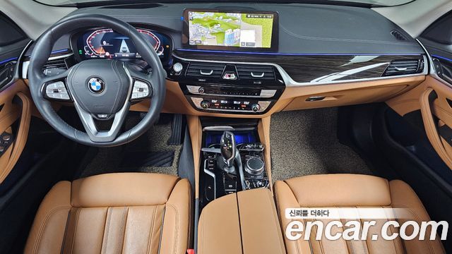 BMW 5 Series (G30) 520i Luxury 2023 — фото 7