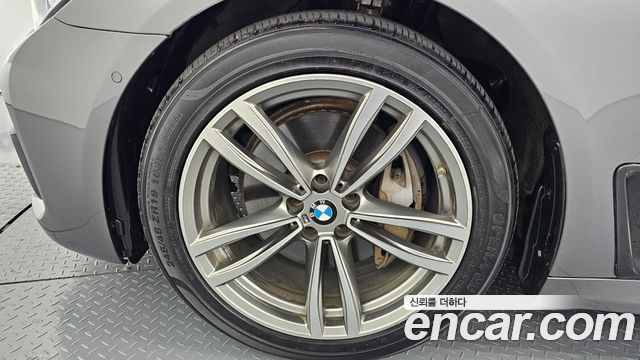 BMW 7 Series (G11) 740d xDrive M Sport 2018 — фото 5