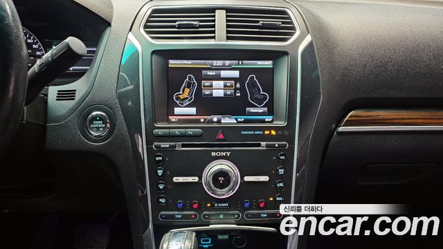 Ford Explorer 2.3 Limited 4WD 5th 2016 — фото 15