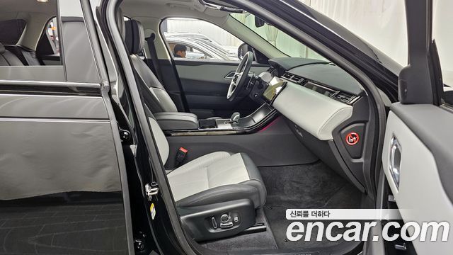 Land Rover Range Rover Velar 3.0 P400 Dynamic HSE 2025 — фото 11