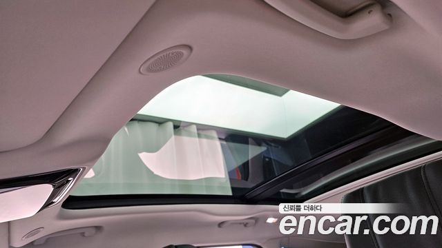 Land Rover Range Rover Velar 3.0 P400 Dynamic HSE 2025 — фото 19