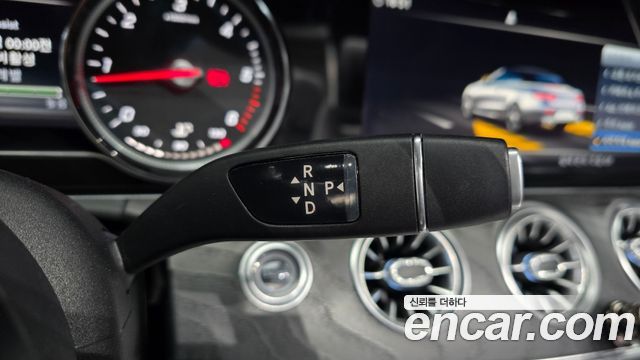 Mercedes-Benz E-Class (W213) E220d Cabriolet 2019 — фото 9