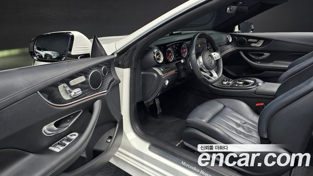 Mercedes-Benz E-Class (W213) E220d Cabriolet 2019 — фото 15