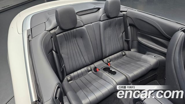 Mercedes-Benz E-Class (W213) E220d Cabriolet 2019 — фото 16