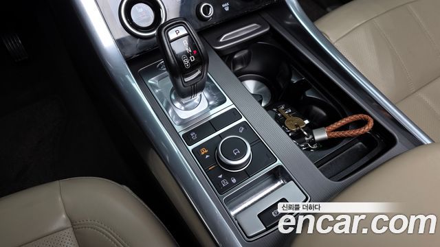 Land Rover Range Rover Sport (II) 3.0 SDV6 HSE 2018 — фото 9