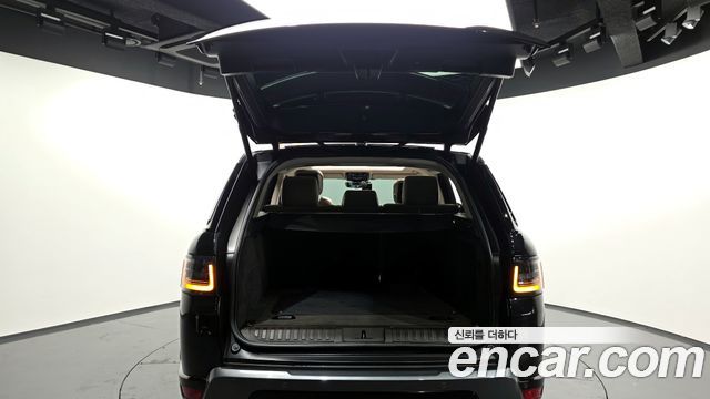 Land Rover Range Rover Sport (II) 3.0 SDV6 HSE 2018 — фото 20
