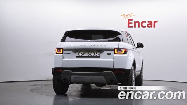 Land Rover Range Rover Evoque 2.0 TD4 SE 2018 — фото 4