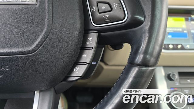Land Rover Range Rover Evoque 2.0 TD4 SE 2018 — фото 14