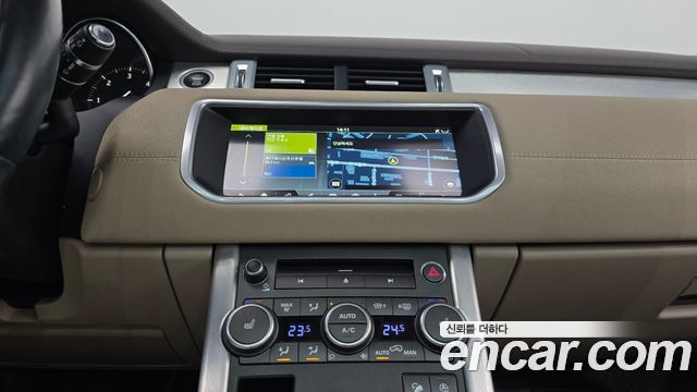Land Rover Range Rover Evoque 2.0 TD4 SE 2018 — фото 15