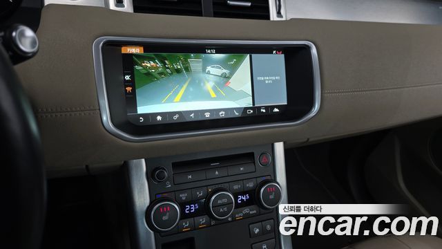 Land Rover Range Rover Evoque 2.0 TD4 SE 2018 — фото 16