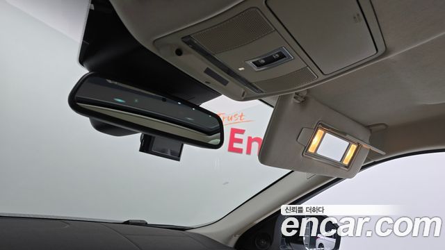 Land Rover Range Rover Evoque 2.0 TD4 SE 2018 — фото 18