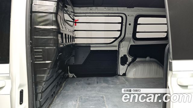 Hyundai Staria Cargo 3-Seater Modern 2025 — фото 12