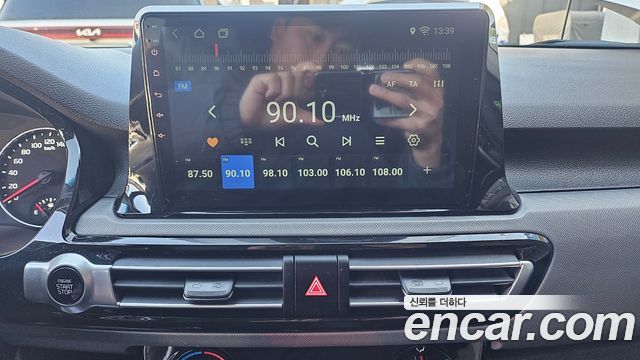 Kia Seltos Diesel 1.6 2WD Trendy 2022 — фото 18