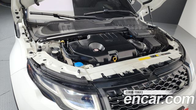Land Rover Range Rover Evoque 2.0 TD4 HSE Dynamic 2019 — фото 6
