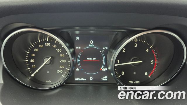 Land Rover Range Rover Evoque 2.0 TD4 HSE Dynamic 2019 — фото 8