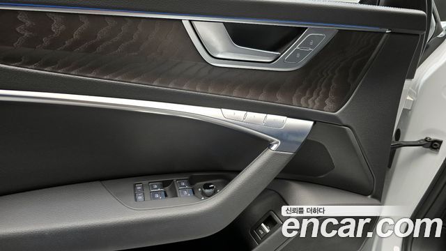 Audi A6 (C8) 45 TFSI Quattro Premium 2021 — фото 17