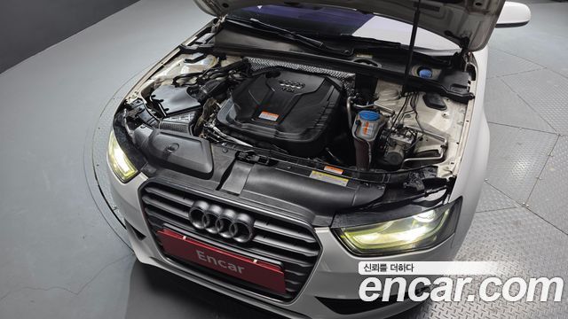 Audi A4 30 TDI Dynamic B8 2015 — фото 6