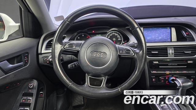 Audi A4 30 TDI Dynamic B8 2015 — фото 13