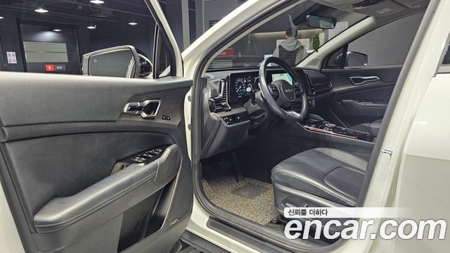 Kia Sportage (V) Diesel 2.0 2WD Signature Gravity 2022 — фото 11