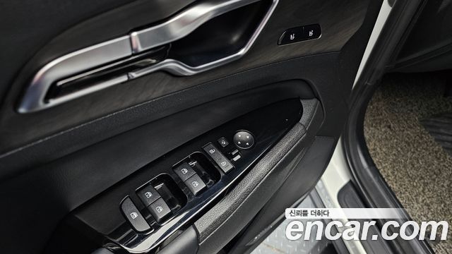 Kia Sportage (V) Diesel 2.0 2WD Signature Gravity 2022 — фото 16