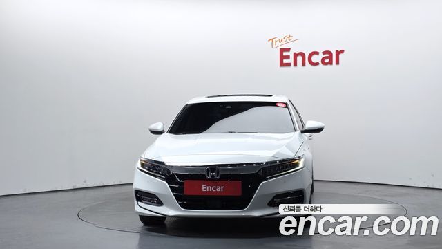 Honda Accord (X) 2.0 Hybrid Touring 2019 — фото 3